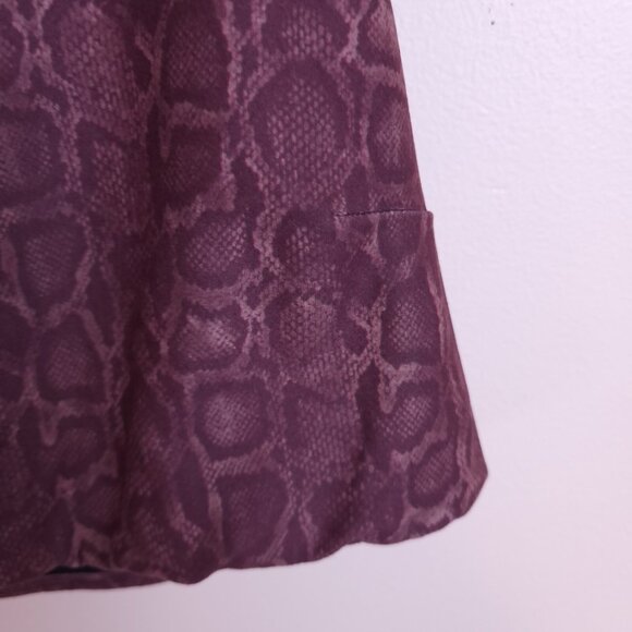 EVOLUTION AND CREATION Womens XL Active Tank Top and Pants Set Purple Snake Skin - Picture 5 of 16